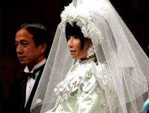 MarriageToRobot3
